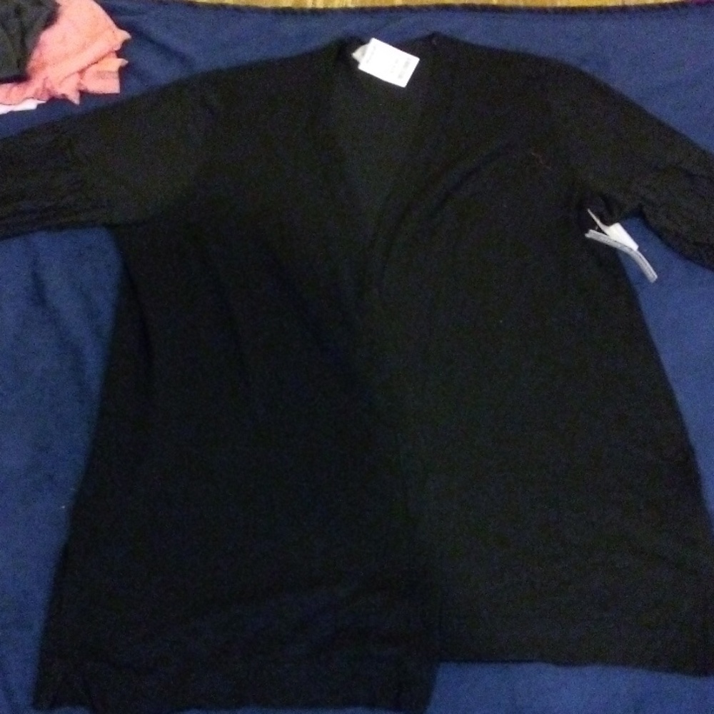 Stylish black cardigan